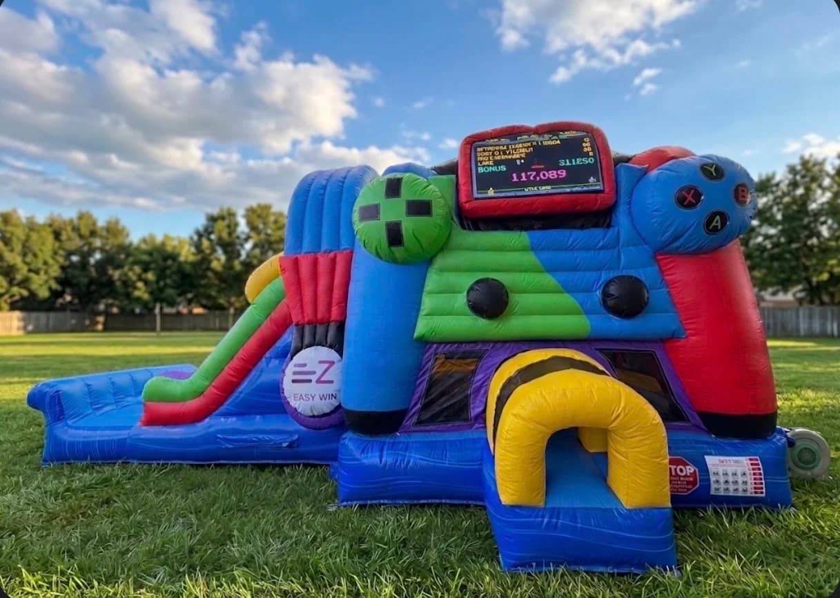Gamer — bouncy castle, 28′L × 15′W × 15′H
